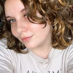 Meet your Posher, Racheal clark